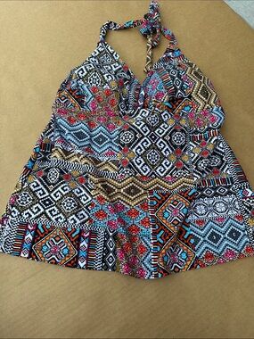 Mossimo Supply Co. Multicolor Geometric Halter Tankini Top